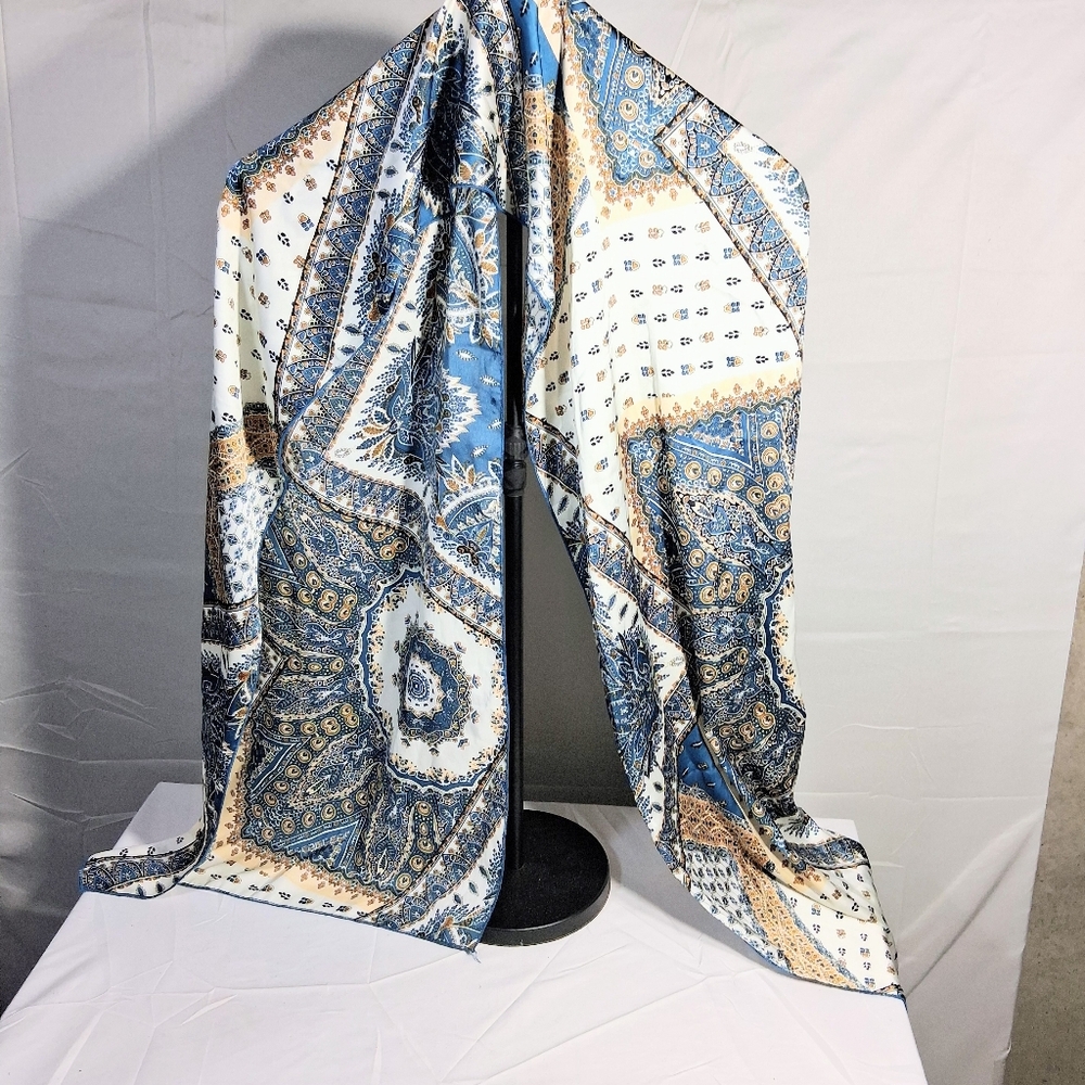 Zaful 18" X 84" Tribal/Bohemian Blue/White Paisley Scarf